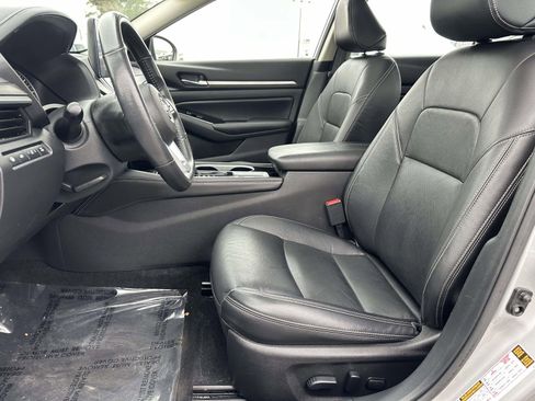 Used 2024 Nissan Altima 2.5 SL image 22