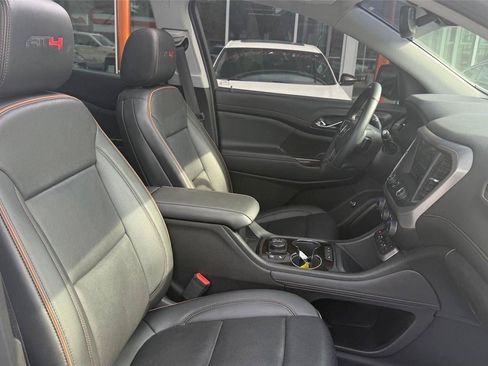 Used 2023 GMC Acadia AT4 w/ Technology Package AWD/4WD image 13