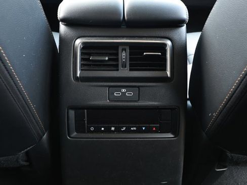 Used 2024 MAZDA CX-90 3.3 Turbo w/ Preferred Plus AWD/4WD image 31