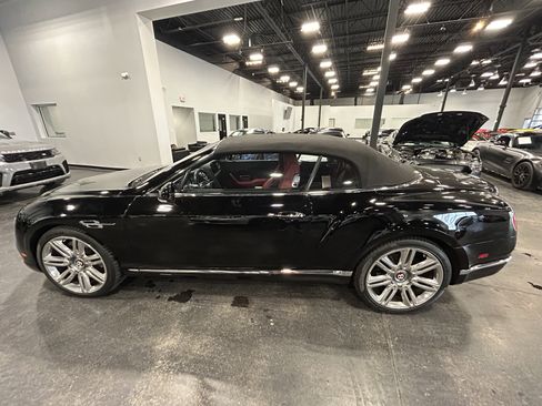 Used 2016 Bentley Continental GT image 4
