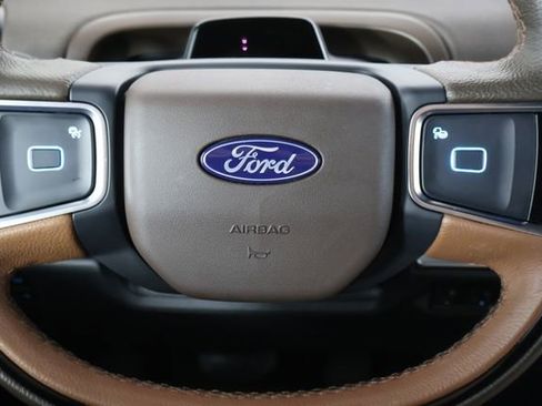 Used 2025 Ford Expedition Max King Ranch AWD/4WD image 32