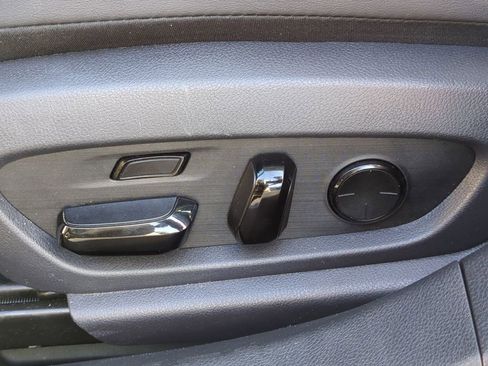 Used 2019 Lexus ES 350 Ultra Luxury image 19