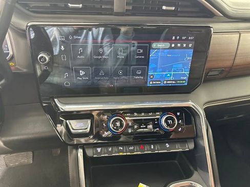 Used 2024 GMC Sierra 2500 Denali Ultimate image 21