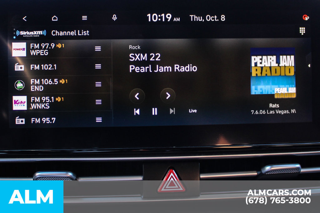 Used 2025 Hyundai Elantra SEL FWD image 32