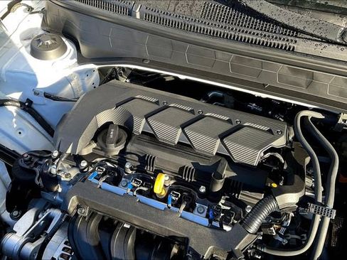 New 2026 Hyundai Venue SEL image 17