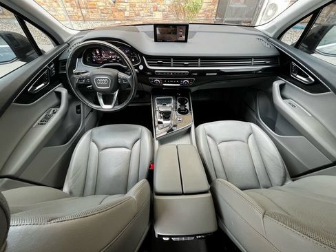 Used 2019 Audi Q7 3.0T Prestige w/ Prestige Package AWD/4WD image 16