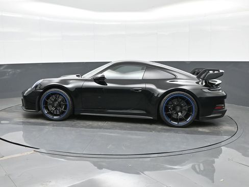 Certified 2022 Porsche 911 GT3 image 2