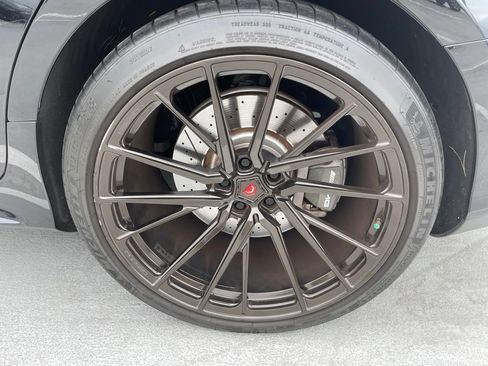 Used 2022 Mercedes-Benz AMG GT 43 image 6