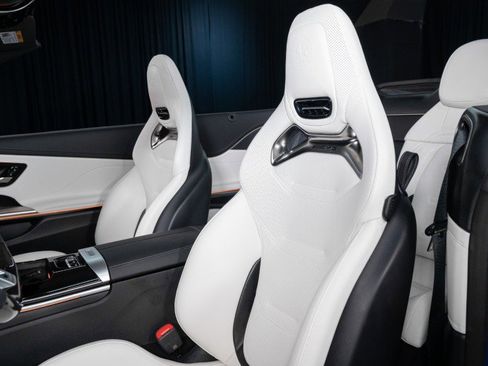 New 2026 Mercedes-Benz CLE 53 AMG 4MATIC Cabriolet image 19