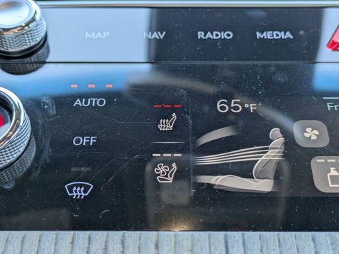 New 2025 Genesis GV80 3.5T Prestige AWD/4WD image 32