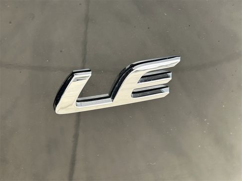 Certified 2025 Toyota Corolla LE image 11