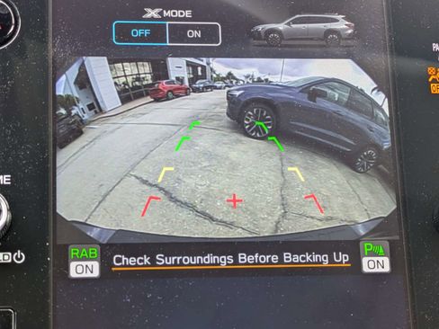 Certified 2025 Subaru Outback Limited image 32