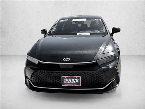 Certified 2024 Toyota Crown Limited image 2