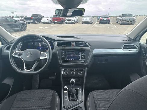 Used 2023 Volkswagen Tiguan S image 21