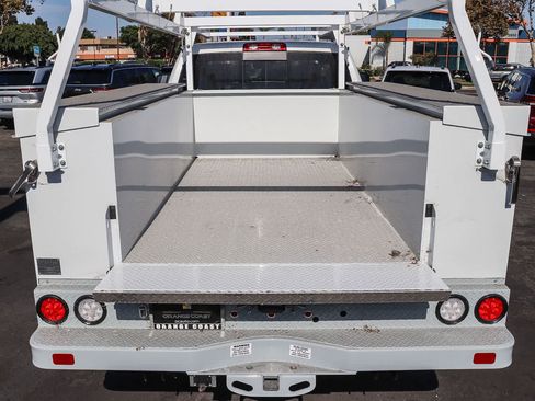 New 2026 RAM 2500 Tradesman AWD/4WD image 18