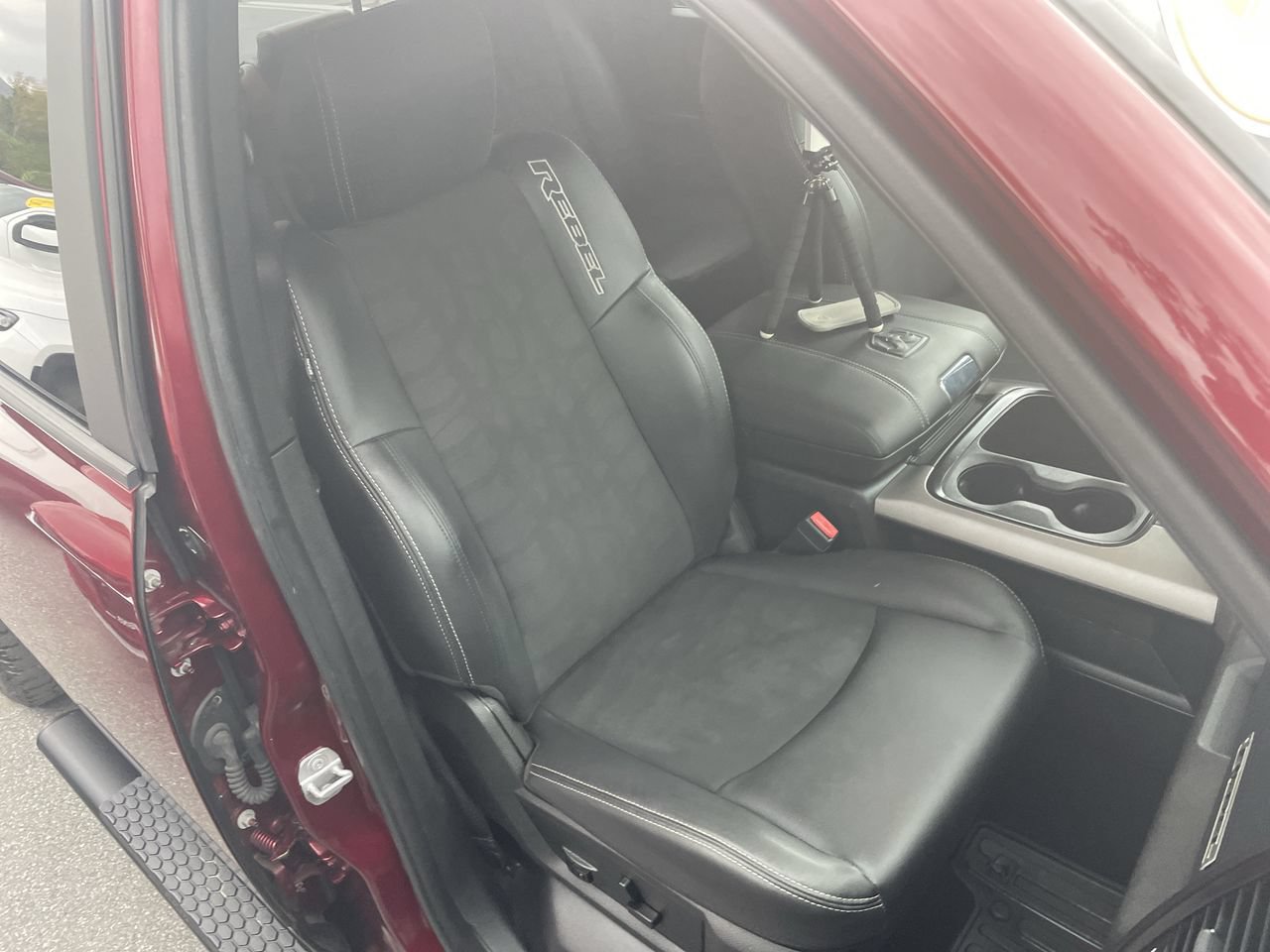 Used 2018 RAM 1500 Rebel w/ Luxury Group AWD/4WD image 24
