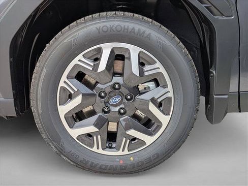 New 2026 Subaru Forester AWD/4WD image 10