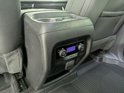 Used 2026 Chevrolet Traverse LT w/ Driver Confidence Package AWD/4WD image 34