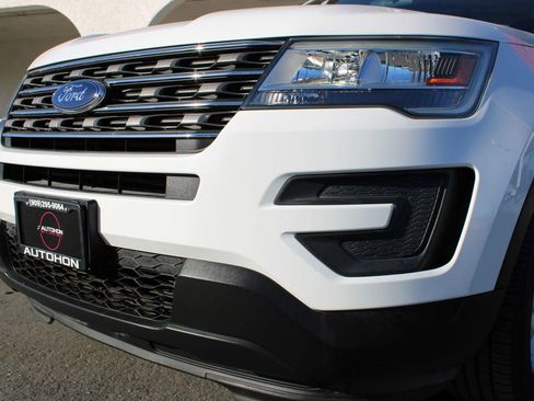 Used 2017 Ford Explorer FWD image 7