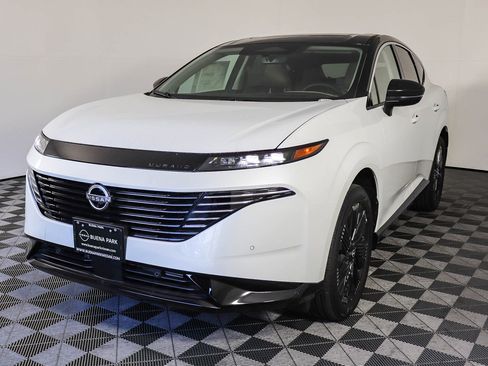 New 2025 Nissan Murano Platinum w/ Cargo Package image 3