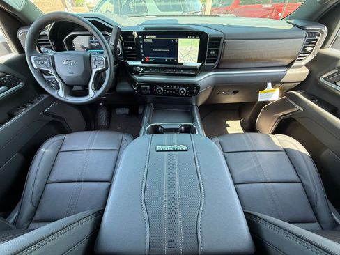 New 2026 Chevrolet Silverado 2500 High Country w/ Midnight Edition AWD/4WD image 18