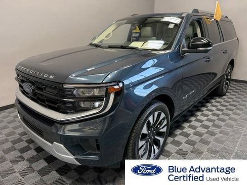 Used 2025 Ford Expedition Max Platinum w/ Driver's Package AWD/4WD image 1