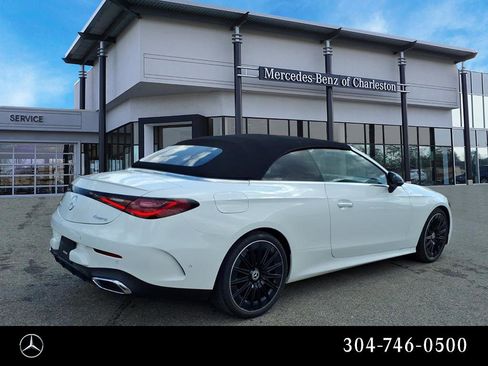 Used 2024 Mercedes-Benz CLE 300 4MATIC Cabriolet image 3