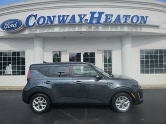 Used 2023 Kia Soul LX w/ LX Technology Package FWD video 1
