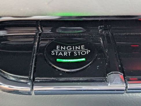 Certified 2021 Lincoln Nautilus Reserve w/ Class II Trailer Tow Package FWD image 34