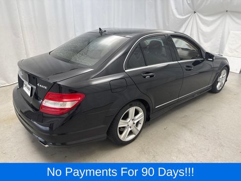 Used 2011 Mercedes-Benz C 300 4MATIC Sedan image 2