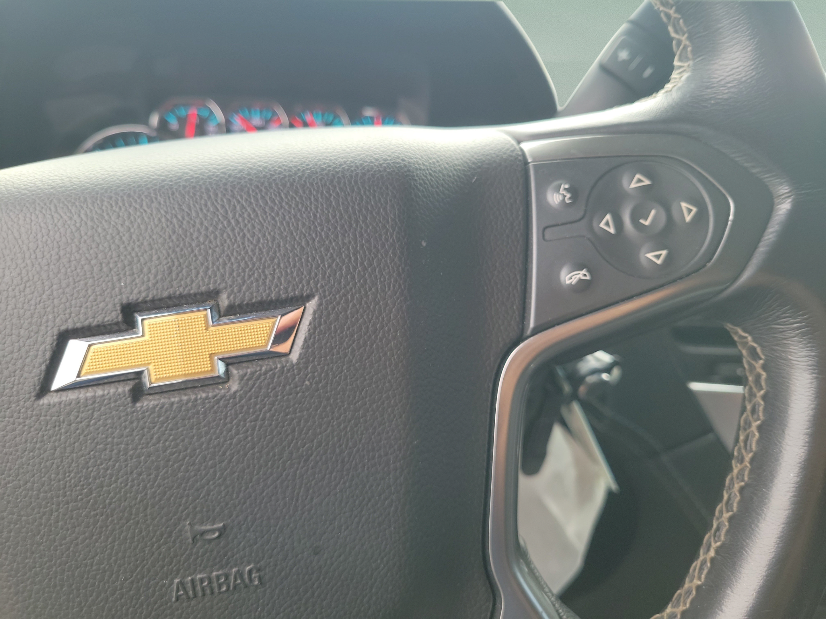 Used 2018 Chevrolet Tahoe LT RWD image 14