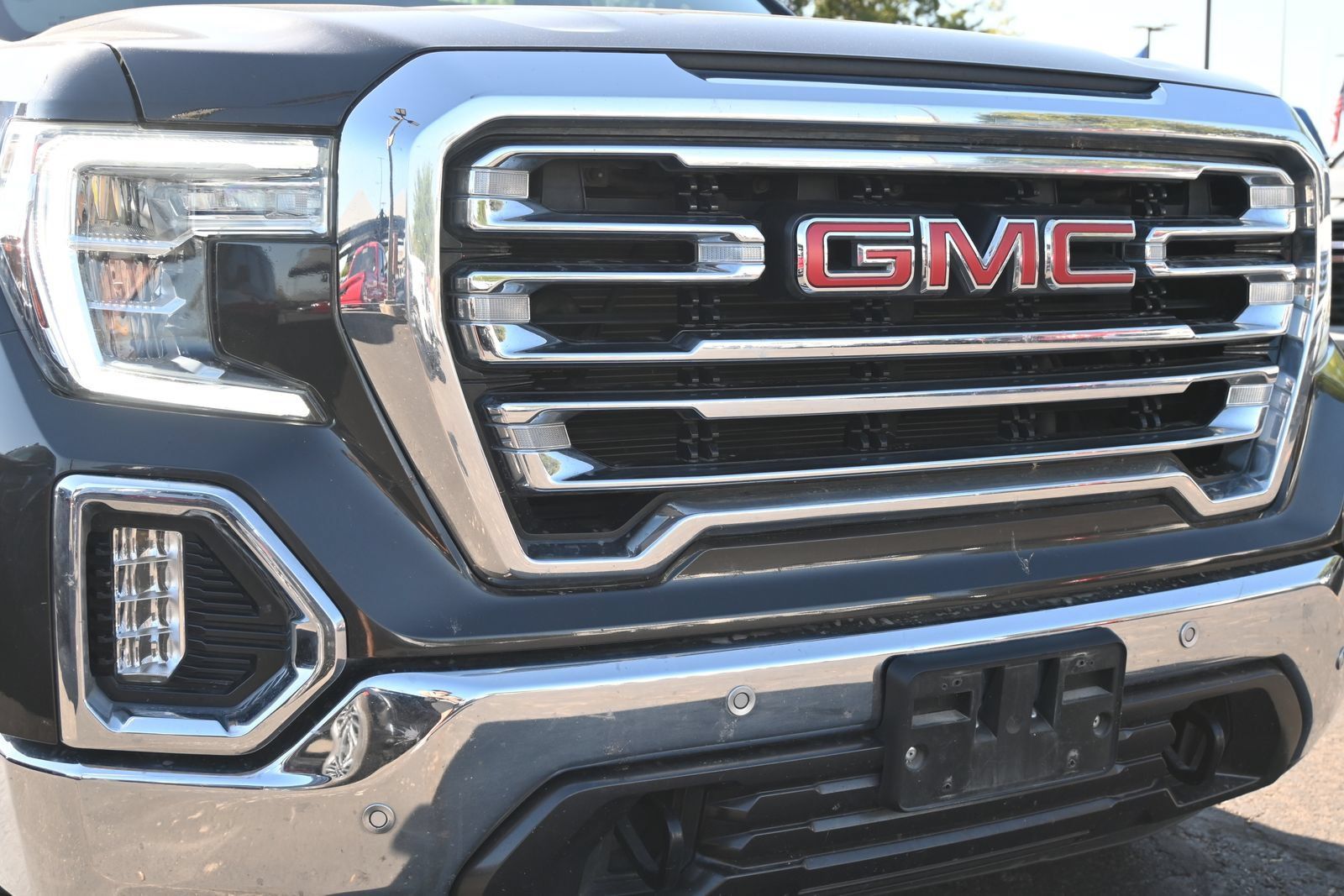 Used 2022 GMC Sierra 1500 SLT AWD/4WD image 27