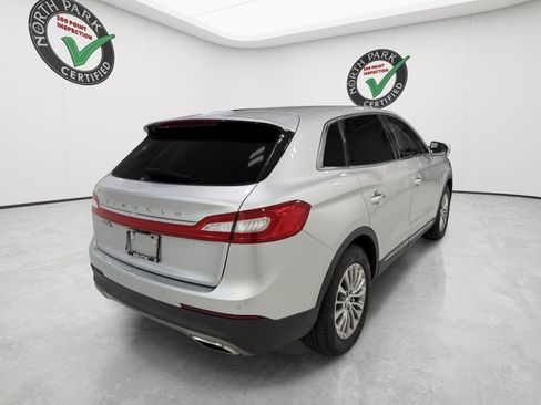 Used 2018 Lincoln MKX Select w/ Select Plus Package FWD image 5