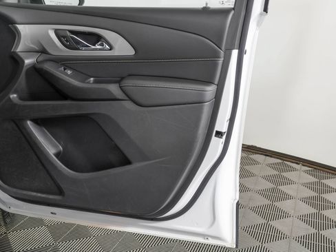 Used 2022 Chevrolet Traverse LT w/ LPO, Floor Liner Package AWD/4WD image 49