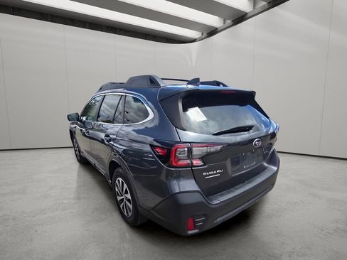 Used 2022 Subaru Outback Premium AWD/4WD image 6