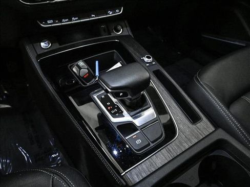 Used 2023 Audi Q5 2.0T Premium Plus w/ Premium Plus Package image 12