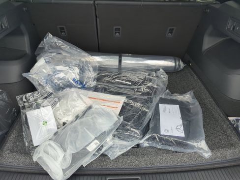 New 2026 Volkswagen Tiguan SE R-Line image 29