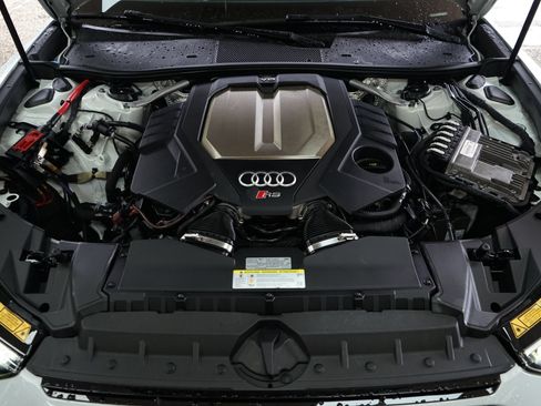 Used 2021 Audi RS 6 w/ Executive Package AWD/4WD image 33