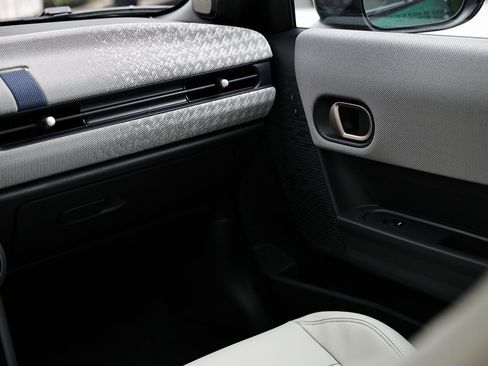 New 2026 MINI Cooper S image 28