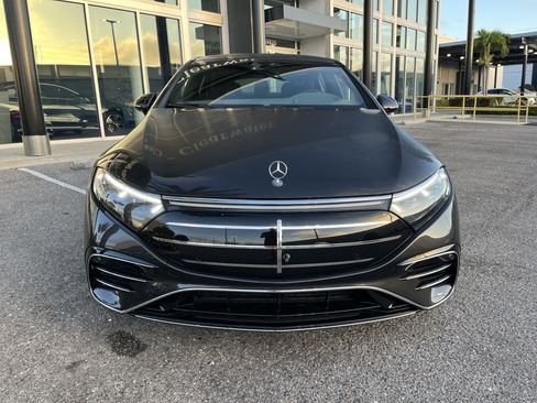 New 2025 Mercedes-Benz EQS 580 4MATIC Sedan image 10
