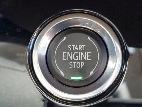 Used 2025 Buick Envision Preferred image 37