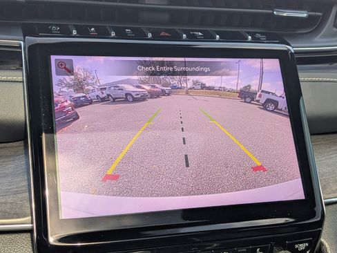 Certified 2023 Jeep Grand Cherokee L Overland image 20