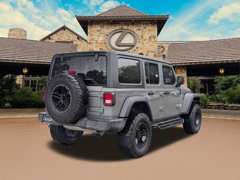 Used 2021 Jeep Wrangler Unlimited Islander image 2