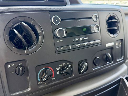 Used 2019 Ford E-350 and Econoline 350 Super Duty w/ Power Windows & Locks Group RWD image 25