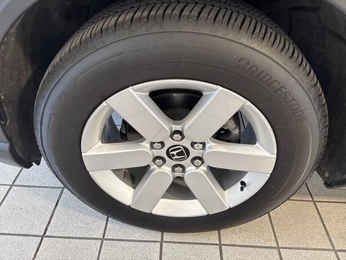 Used 2025 Honda Prologue EX image 5