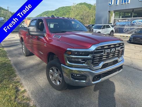 Used 2025 RAM 2500 Big Horn AWD/4WD image 1