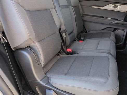 New 2026 Ford Explorer Active image 21