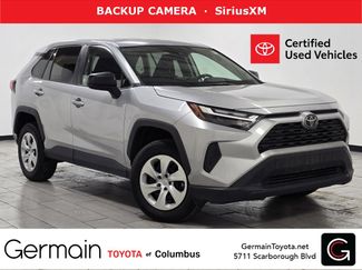 Used 2024 Toyota RAV4 LE video 1