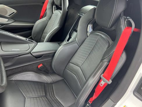 Used 2025 Chevrolet Corvette Stingray Preferred Conv w/ Z51 Performance Package RWD image 12