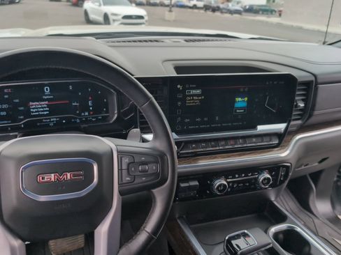 Used 2024 GMC Sierra 1500 Elevation w/ Elevation Premium Package AWD/4WD image 22